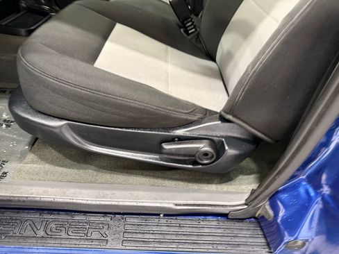 Used 2011 Ford Ranger XLT image 12