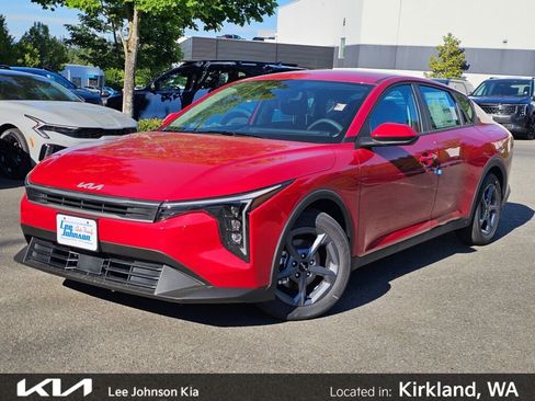 New 2026 Kia K4 FWD image 1
