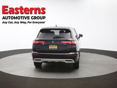 Used 2024 Mitsubishi Outlander SE AWD/4WD image 37