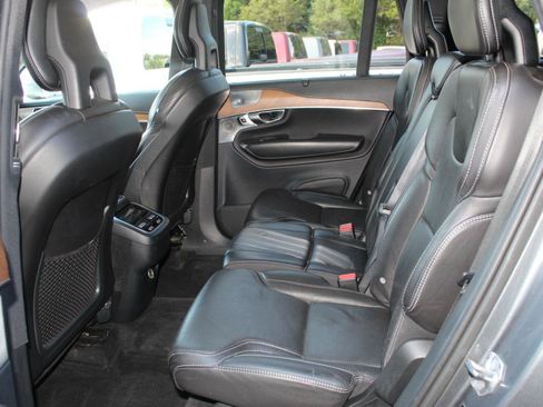 Used 2017 Volvo XC90 T6 Inscription w/ Vision Package AWD/4WD image 16