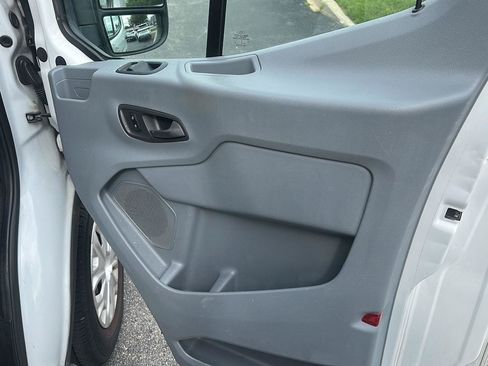 Used 2016 Ford Transit 350 XLT RWD image 9