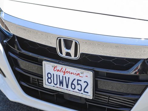 Used 2020 Honda Accord EX image 6