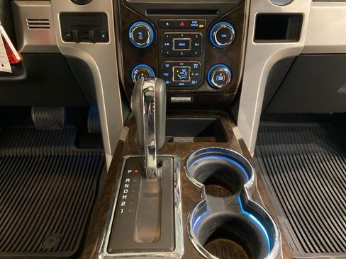 Used 2013 Ford F150 Platinum image 17