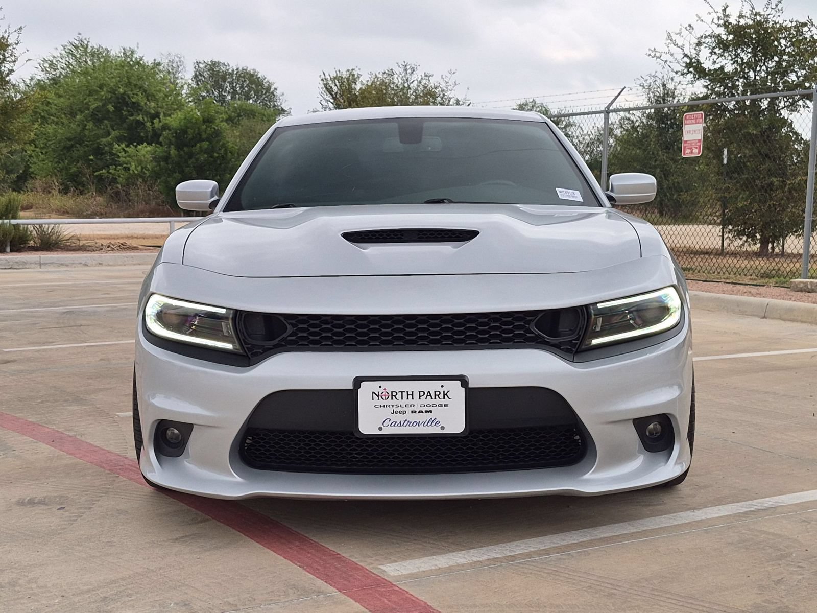 Used 2022 Dodge Charger R/T w/ Performance Handling Group RWD image 8