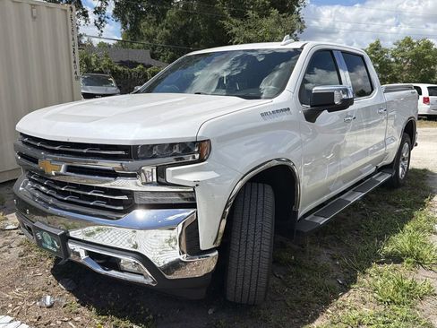 Used 2022 Chevrolet Silverado 1500 LTZ w/ Safety Package II AWD/4WD image 3