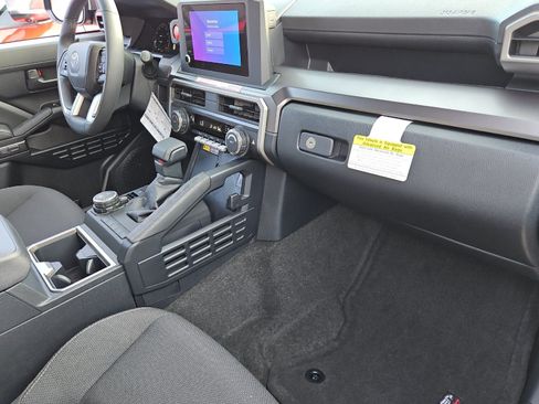 New 2026 Toyota 4Runner TRD Sport AWD/4WD image 17