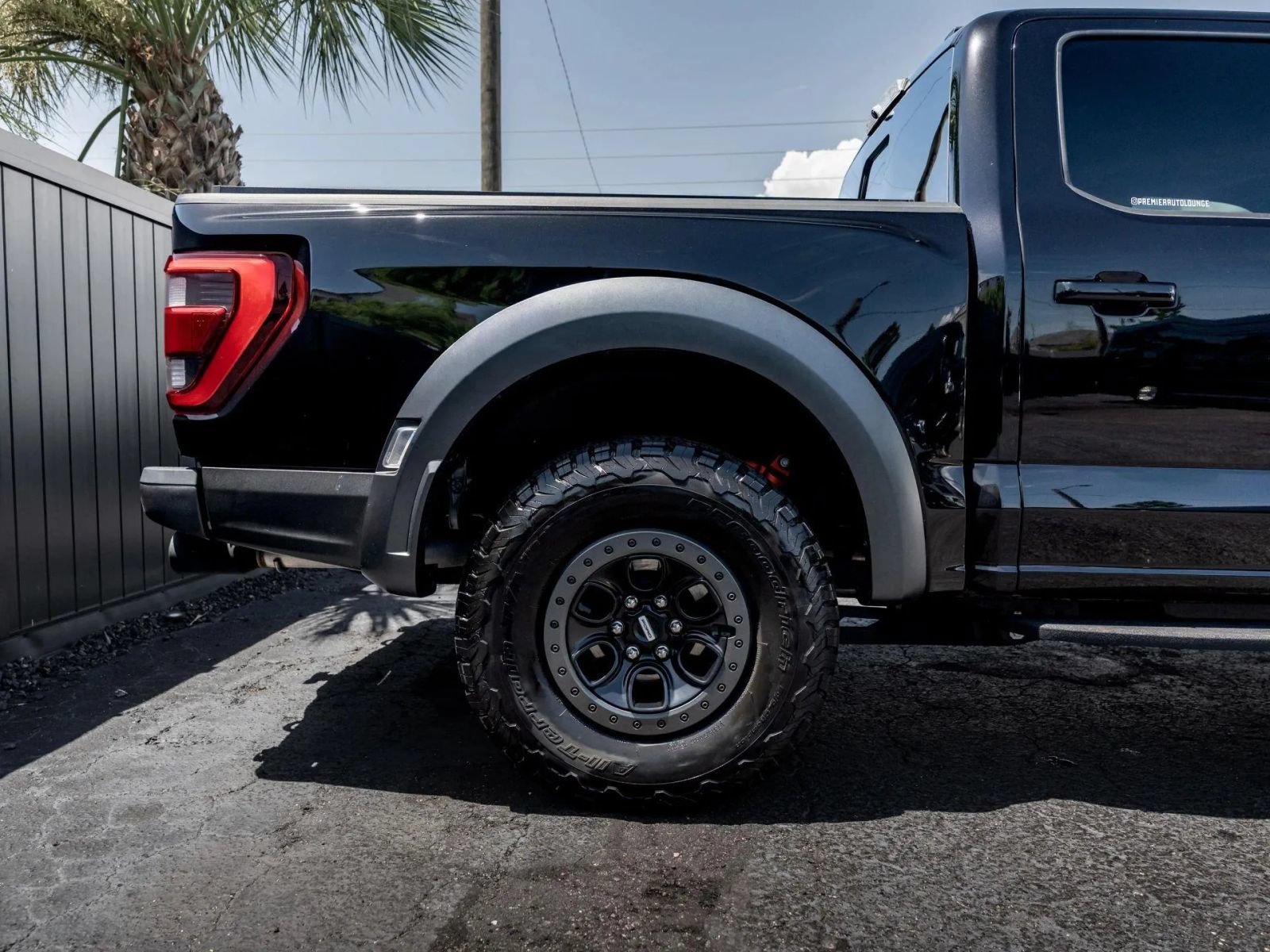 Used 2022 Ford F150 Raptor w/ Equipment Group 801A High AWD/4WD image 11