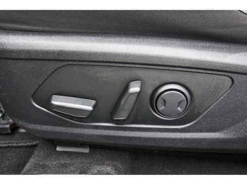 Certified 2022 Hyundai Elantra SEL w/ Convenience + Premium Package FWD image 32