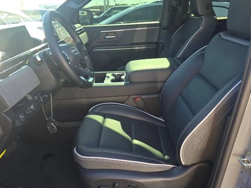 Used 2026 GMC Sierra EV Elevation AWD/4WD image 5