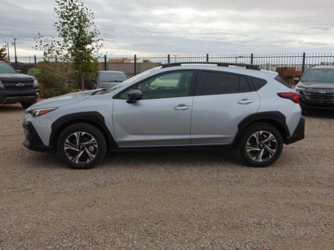 Used 2025 Subaru Crosstrek 2.0i Premium AWD/4WD image 7