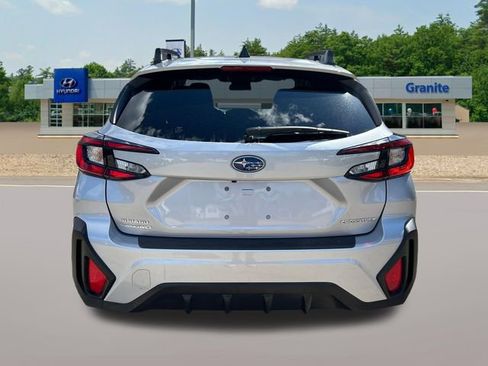 Used 2024 Subaru Crosstrek 2.0i Premium AWD/4WD image 8