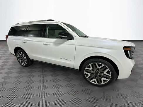 New 2027 Ford Expedition Platinum w/ Platinum Ultimate Package AWD/4WD image 4
