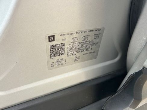 Used 2020 Chevrolet Equinox Premier FWD image 19