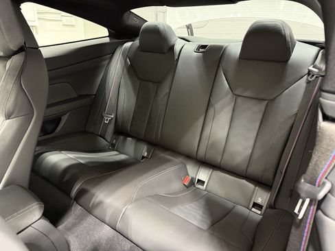 Used 2024 BMW M4 Coupe w/ M Driver's Package image 17
