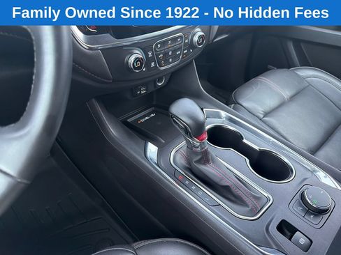 Used 2023 Chevrolet Traverse RS w/ LPO, Cargo Package FWD image 33