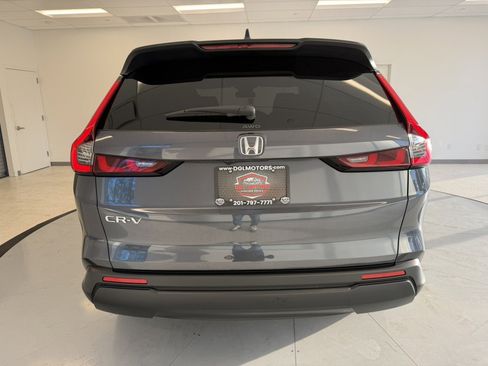 Used 2026 Honda CR-V LX image 6