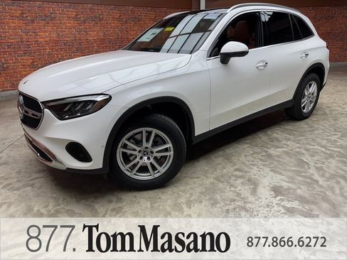 New 2026 Mercedes-Benz GLC 300 4MATIC image 1
