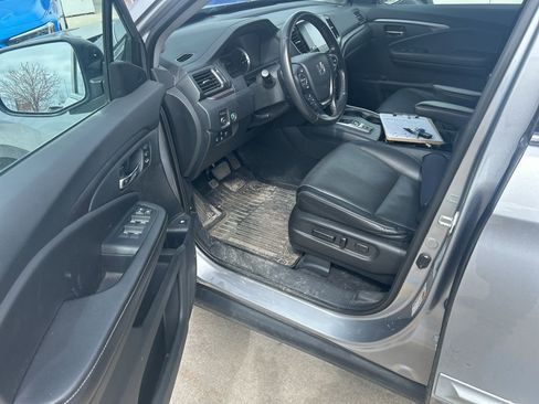 Used 2023 Honda Ridgeline RTL image 11