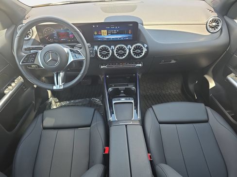 Certified 2026 Mercedes-Benz GLA 250 image 9