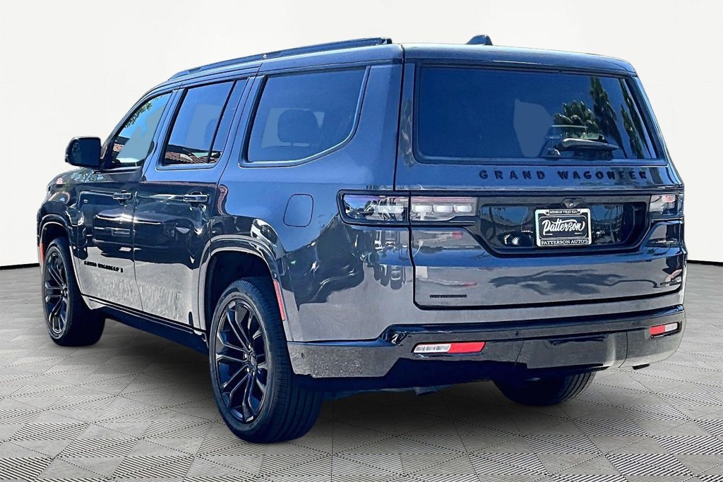 Used 2022 Jeep Grand Wagoneer Series II AWD/4WD image 6