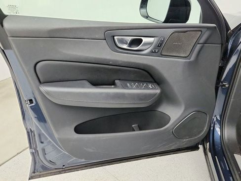 Used 2024 Volvo XC60 B5 Plus w/ Climate Package image 11