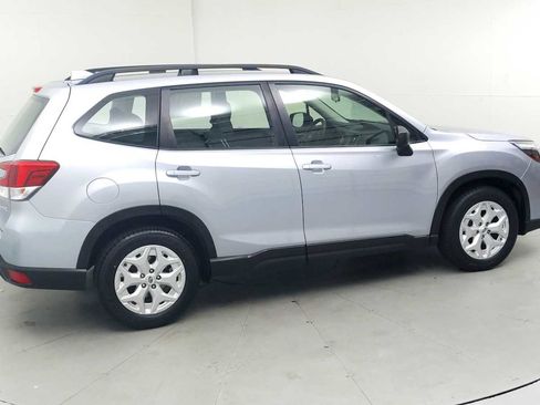 Used 2021 Subaru Forester image 11