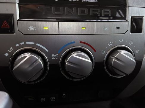 Used 2021 Toyota Tundra SR5 w/ SR5 Leather Package image 21