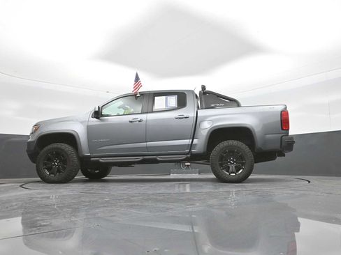 Used 2021 Chevrolet Colorado ZR2 w/ ZR2 Dusk Special Edition AWD/4WD image 37