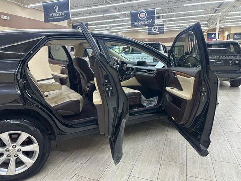 Used 2016 Lexus RX 350 FWD w/ Premium Package image 11