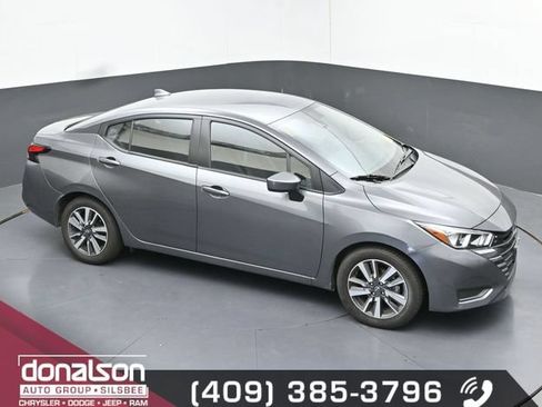 Used 2024 Nissan Versa SV FWD image 17