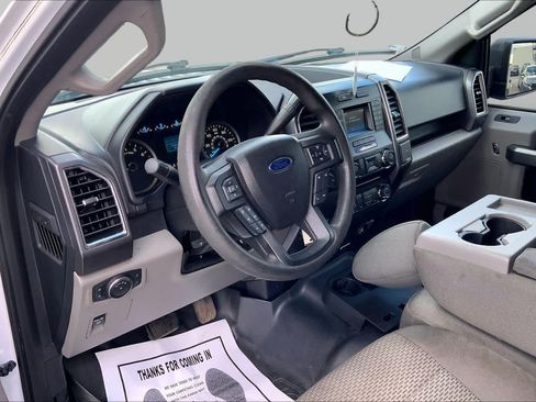 Used 2016 Ford F150 XLT AWD/4WD image 17