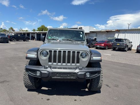 Used 2023 Jeep Wrangler Unlimited Sport AWD/4WD image 3