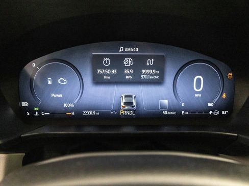 Used 2024 Ford Escape Platinum w/ Premium Technology Package image 21