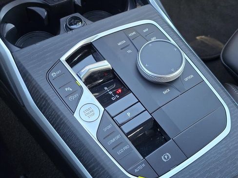 Used 2025 BMW 330i Sedan image 24