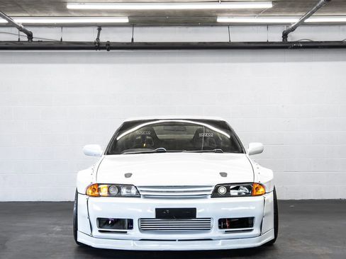 Used 1991 Nissan Other Nissan Models image 8