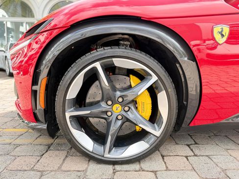 Used 2025 Ferrari Purosangue image 33