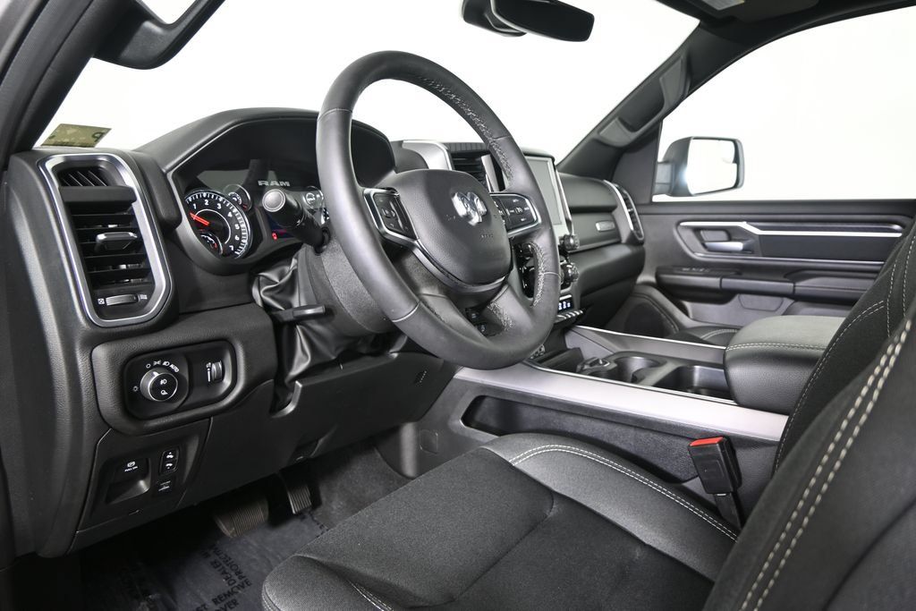 Used 2025 RAM 1500 Big Horn AWD/4WD image 22