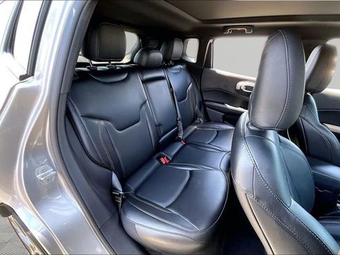 Used 2020 Jeep Compass High Altitude AWD/4WD image 17