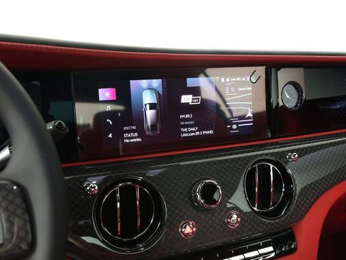 New 2026 Rolls-Royce Spectre Black Badge image 13