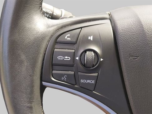 Used 2020 Acura MDX FWD w/ Technology Package image 23