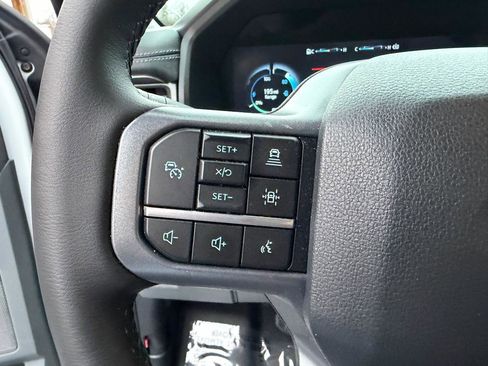 Used 2025 Ford F150 Lightning Flash image 25