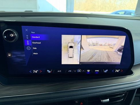 Used 2025 Chevrolet Tahoe LT AWD/4WD image 22