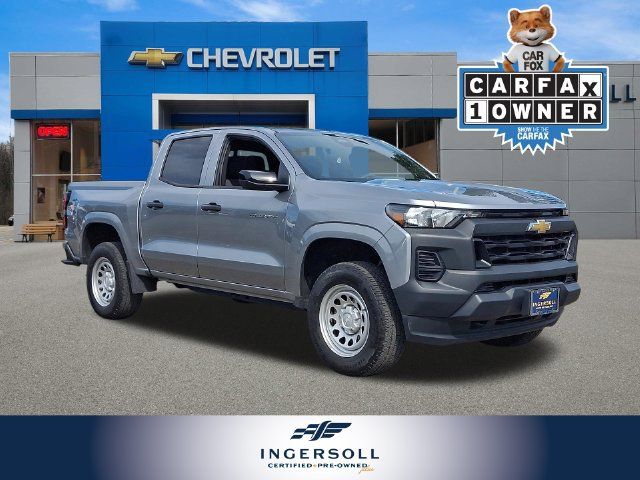 Used 2024 Chevrolet Colorado W/T w/ WT Convenience Package II AWD/4WD image 1