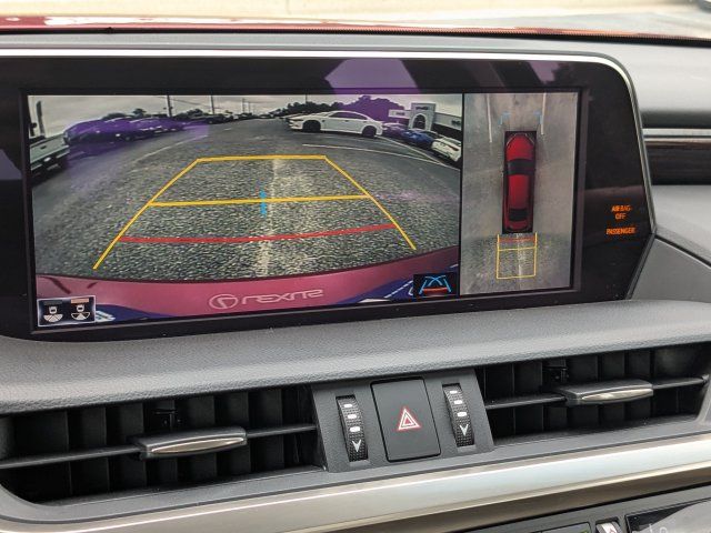 Used 2021 Lexus ES 300h Ultra Luxury w/ Accessory Package 2 FWD image 21
