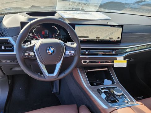 New 2026 BMW X5 xDrive50e AWD/4WD image 11