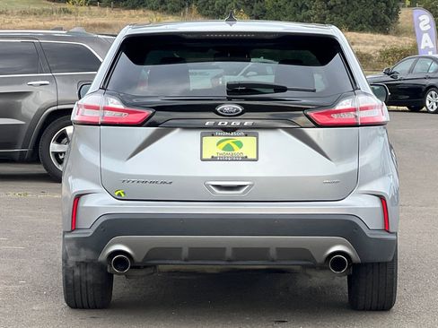 Used 2024 Ford Edge Titanium image 5