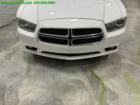 Used 2014 Dodge Charger R/T image 24