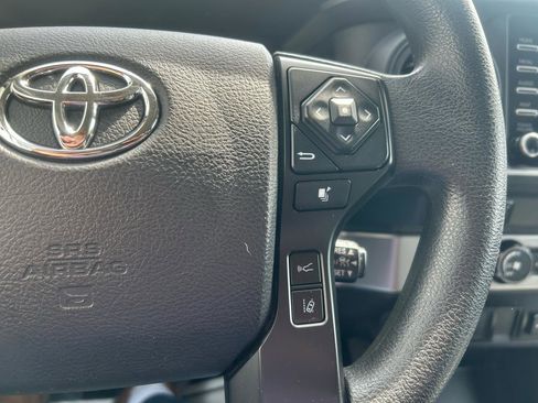 Used 2020 Toyota Tacoma SR RWD image 23
