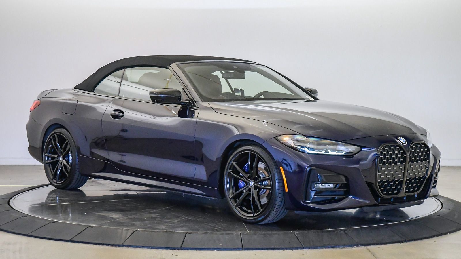 Certified 2023 BMW 430i Convertible w/ M Sport Package RWD image 6