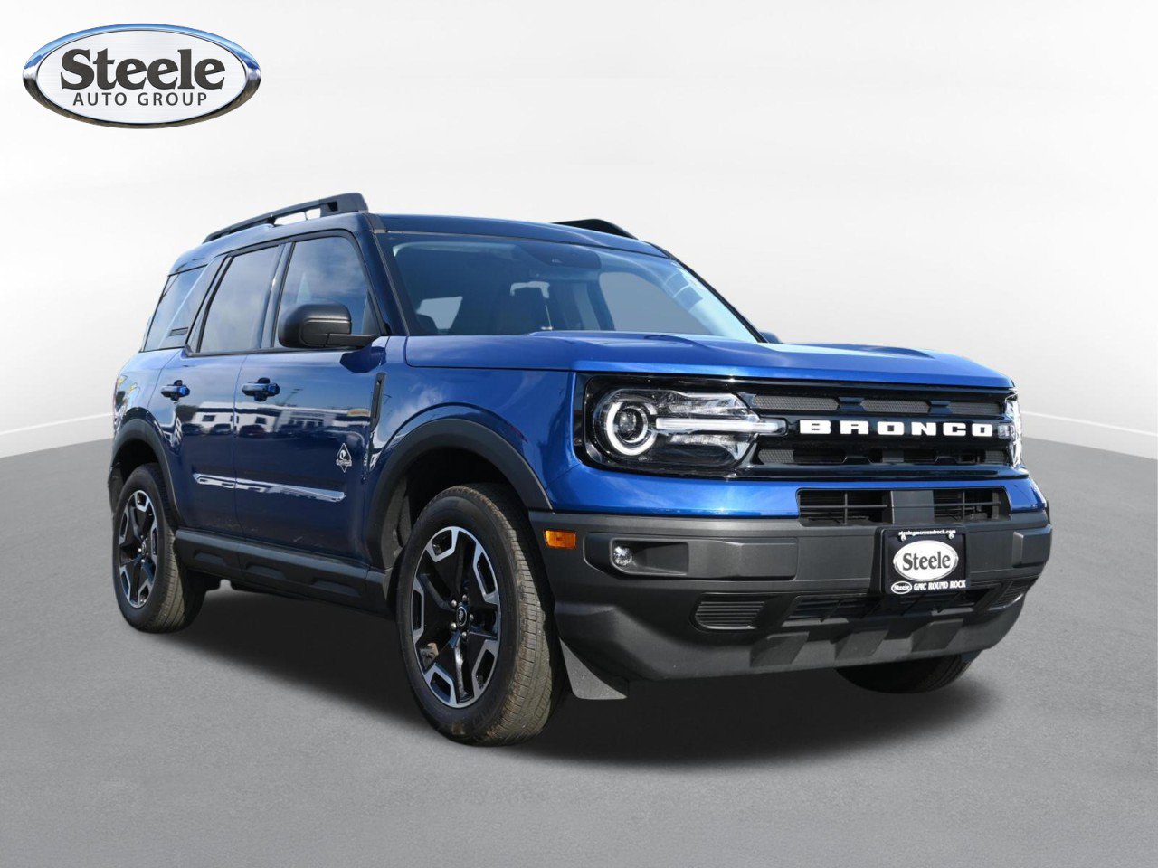 Used 2024 Ford Bronco Sport Outer Banks w/ Tech Package AWD/4WD image 3